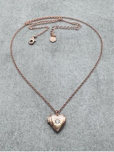 Necklace medallion